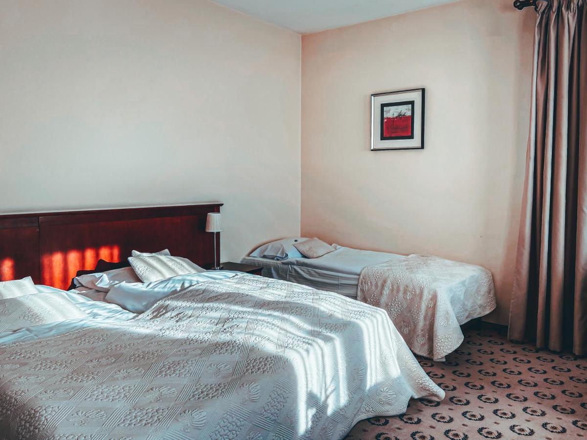 Astoria Bed & Breakfast Сважендз Экстерьер фото